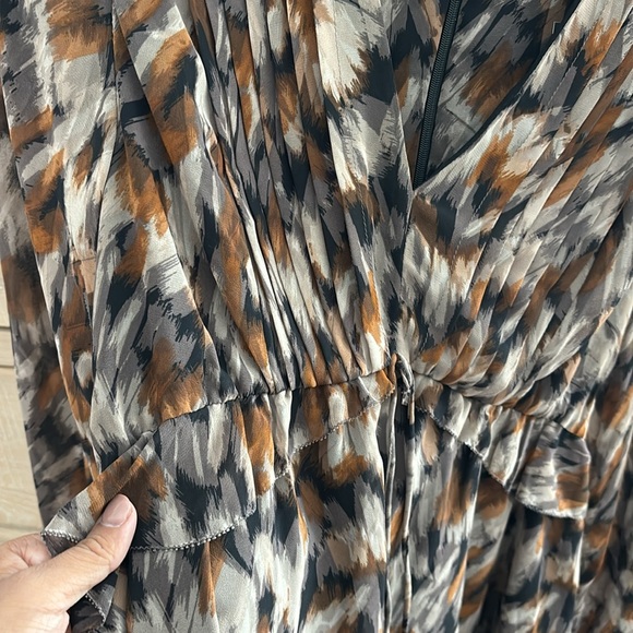 Steve Madden Rami Dress - Picture 4 of 5